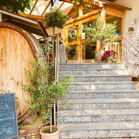 Hotel Weingut Dehren Еленц-Полтерсдорф Екстериор снимка