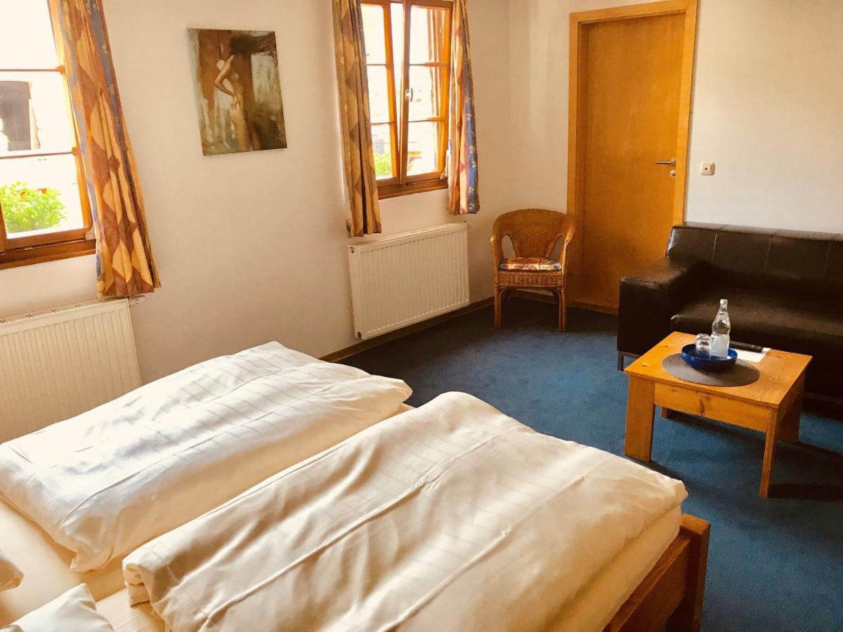 Hotel Weingut Dehren Еленц-Полтерсдорф Екстериор снимка